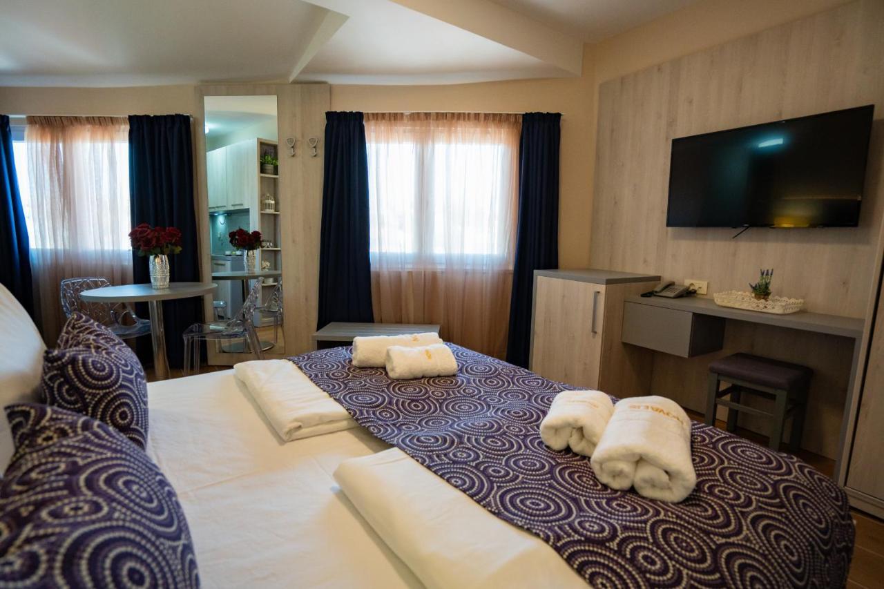 Bed&Breakfast Novalis ノヴァリャ エクステリア 写真